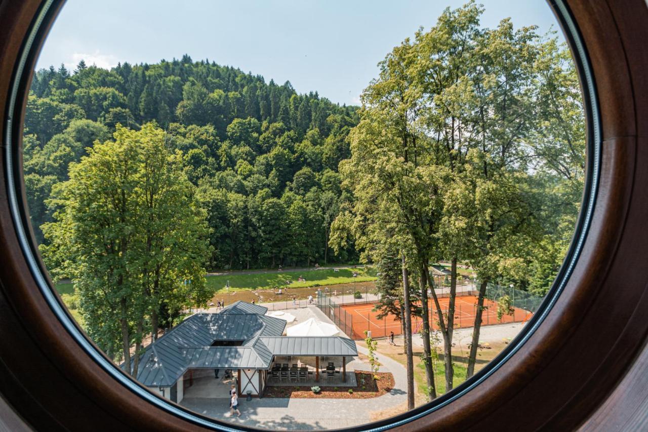 Szczawnica Park Resort & Spa Exterior photo View from the observation tower