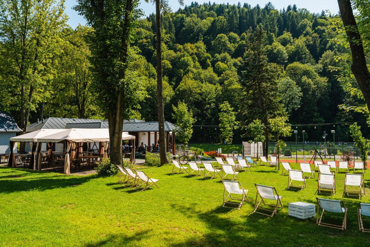 Szczawnica Park Resort & Spa Exterior photo The spa resort of Bad Segeberg